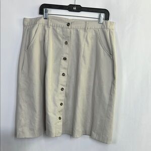 Elegant Cream Button-Down Skirt cream everyday mini skirt button a line darted